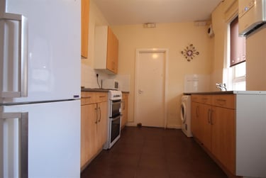 2 bed flat, Bayswater Road, Jesmond, Newcastle, NE23HP - Image 4